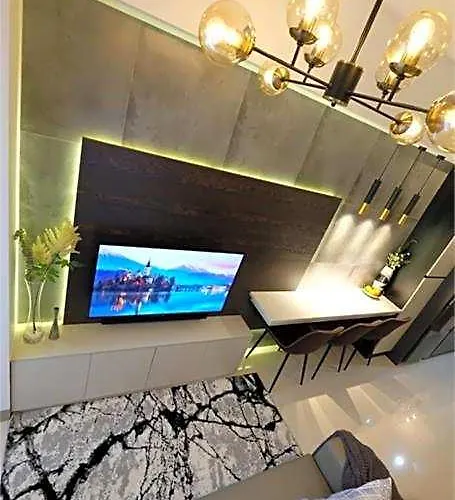 Dm's Place Family B - In Pasay Apartment *